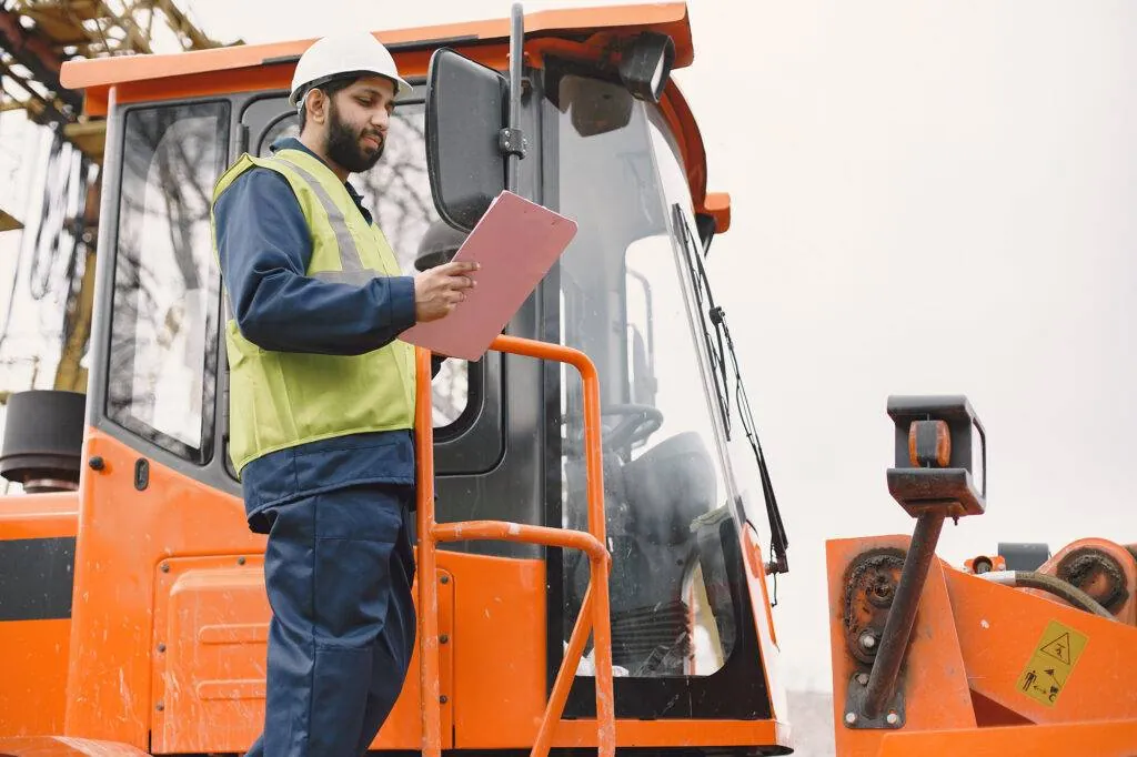 LEEA Crane Lift Supervisor safety training course by Arbrit Safety in Riyadh, Saudi Arabia